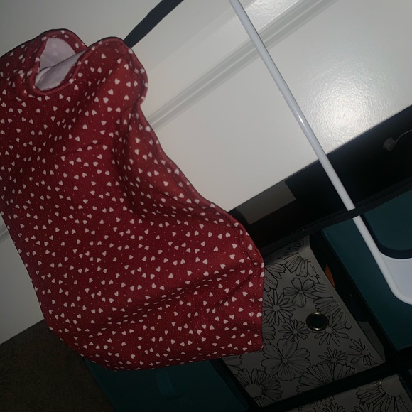 Tops - Picture 7 of 8